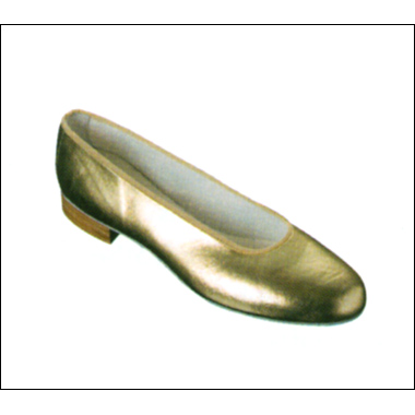 Ballet Flat With Heel Style #: 311/K311. Available in any men's or women's Size. 
<li> Women: down 2 sizes 
<li> Men: street size
<li> Full suede sole
<li> Non-pleated toe
<li> 1/2" stacked leather heel
<li> Hand crafted
<br>
<br>
Note: These products are made to order. Allow 4-6 weeks to ship and it can be made in many different colors and sizes. For further details call us at (866) 725 1174.<br>
<br>
<b> Made To Order item is final sale<b/>