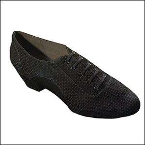 Capezio"City"Cuban Heel.Split Sole,Ballroom Shoe Style #: BR28. First split sole ballroom from Capezio. The upper is styled with smooth nubuck. The full leather lining steps up the comfort with a suede sock lining and cushioned footbed. EVA heel cushion. Suede sole for better floor feel and traction. Mesh arch insert for improved breathability. Also available in perforated nubuck(BR-28P) for faster drying. 2 inch suede-covered, Cuban heel with EVA cushion.