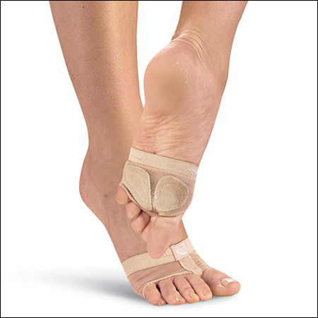 Capezio -''FootUndeez''-Sole Protectors Style #: H07. Capezio introduces the all-new "FootUndeez" sole protectors. Featuring a four way stretch sole that is both breathable and comfortable. The duet suede sole patches provide superb protection and an accurate fit. Women and children begin fitting with street shoe size. Half and wide widths go one size up. Men begin fitting two sizes up from street shoe size.