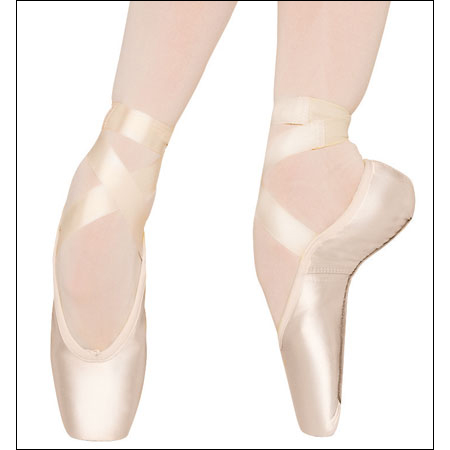 Bloch “Axiom” Pointe Shoe Style #: S0108. Bloch®'s "Axiom" pointe shoe is designed for beginners to professionals and features a "U" shaped vamp, red board and leather board shanks and a padded heel counter. The low profile box height and pre-shaped sides provide more points of contact and the lower sides and angled seaming decreases bagginess and creasing. Available in Regular (3/4) or Hard shank.
Ribbons not included
<li>X =Medium Width.<br>
<li>XX =Med/Wide Width.<br>
<li>XXX =Wide Width.<br>