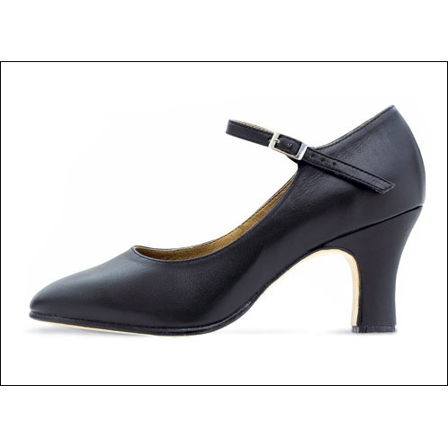 Bloch - "Chord"- 3" Heel Character Shoes Style #: S0386L. <li> Soft yet strong leather upper and matching heel covering
<li> Strong heel counter and insole shank to provide heel stability
<li> Maximum arch support
