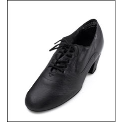 Capezio - Unisex Latin Oxford Style #: BR01 -ADULTS. Unisex Latin Oxford. This soft leather,classic Latin style shoe has a 1.5 Inch Cuban heel with a non-slip suede sole. All leather and fully lined, this shoe features a cushioned insole and heel for comfort and a minimal shank for ultra flexibility.