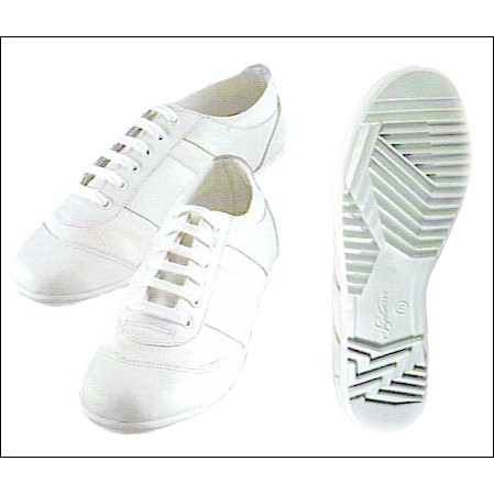 Style Plus-Prowler Style #: PROWLER. <li> The ultimate in comfort and style for all your elaborate dance,cheer,and guard moves.
<li> The Prowler has it all! Perfect for twirlers, dance teams and guards. The most innovative guard shoe of the millenium.<br>
<li> The largest size selection of any guard shoe in the country, even available in children sizes.<br>
<li> The comfort of a Leather and Canvas Upper with Non-marking rubber Sole is unmatched in a guard shoe.<br>
<li> Made on a womens last, Ladies order same as street shoe size.Men order 2 sizes higher.<br>
