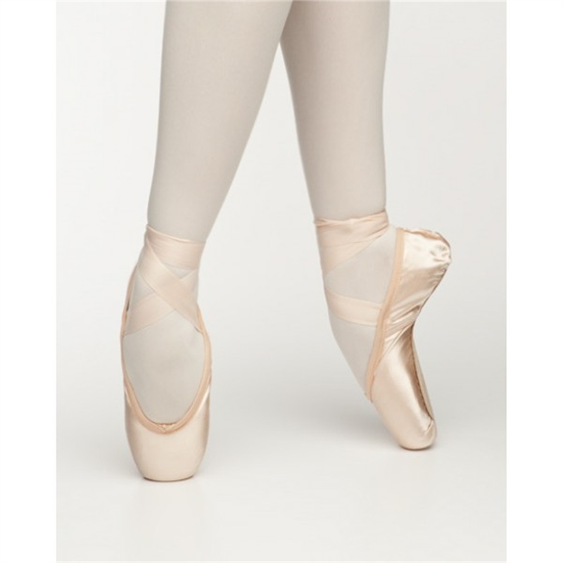 suffolks pointe shoes